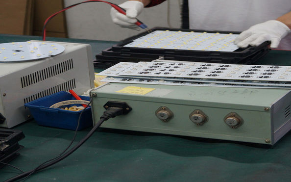 Sunshine Opto-electronics Enterprise Co.,ltd productielijn van de fabrikant