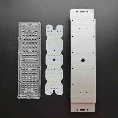 kopen de Lens de LEIDENE van PC van 50W SMD3030 Straatlantaarnmodule maakt 8 Reeksen waterdicht 8 Parallelle 48V met Heatsink online vervaardiging