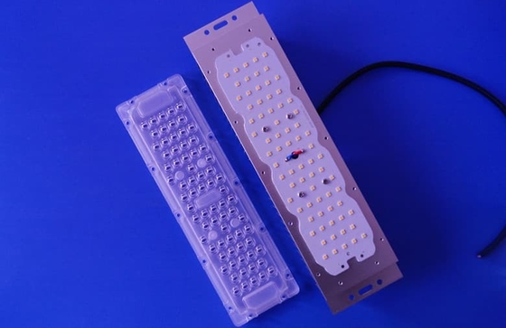 kopen Van de waterdichte LEIDENE van SMD 3030 50watt de Lichte Graad Motormodule 80*150 met Lens online vervaardiging