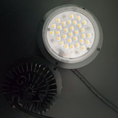 Ronde LED-module van 10 W–60 W met een stralingshoek van 90 graden, een rendement van 100–130 lm/W en IP67/IK08-bescherming